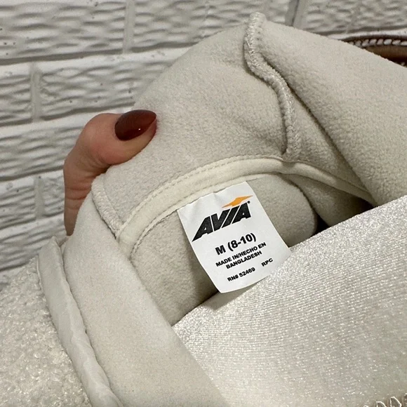 Avia Sherpa Cream Hooded Vest for Women - Picture 4 of 5